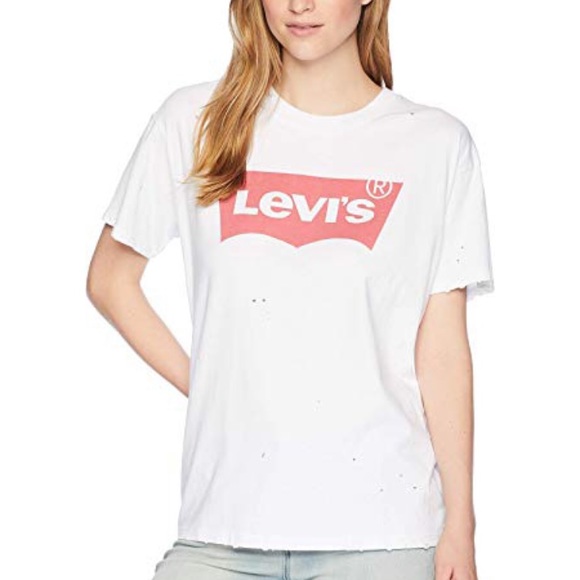 Levi's Tops - NWT Levi’s Premium Graphic ex boyfriend tee shirt